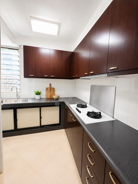 Trellis Towers, 700 Toa Payoh Lorong 1, 3 Bedrooms, 1,163 sqft, Condominium For Rent, by Kevin Aw 胡锦胜, 500213010 - Kitchen - PropertyGuru.com.sg