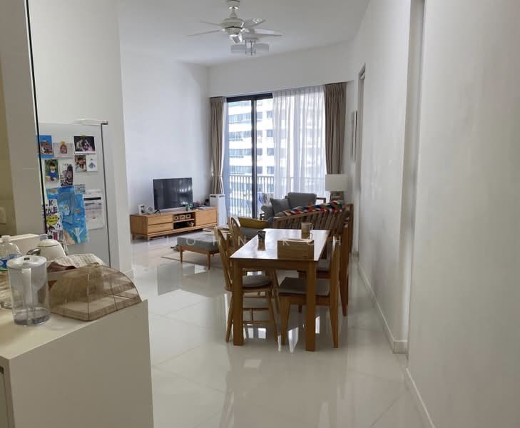 d'Leedon (Former Farrer Court), 9 Leedon Heights, 3 Bedrooms, 1,367 sqft, Condominium For Sale, by John Koh, 500213021 - Living Room - PropertyGuru.com.sg