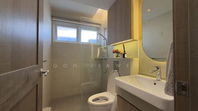 Less than 5 Mins to Great World | 4 Bedder | Designer House, , 4 Bedrooms, 2,906 sqft, Condominium For Sale, by Goh Jiawen, 500213037 - Bathroom - PropertyGuru.com.sg
