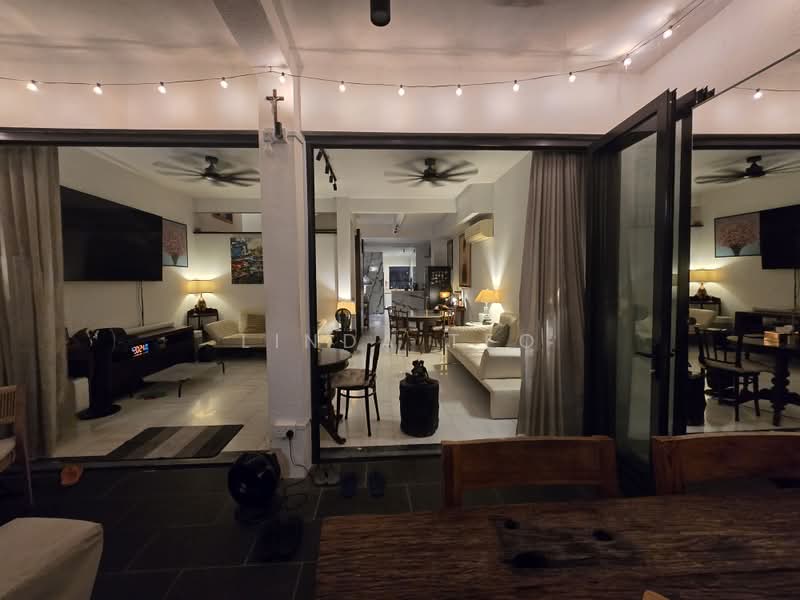⭐⭐LANDED7772 @ Yew Lian Park!, , 4 Bedrooms, 2,500 sqft, Terraced House For Sale, by Linda Teo, 500213046 - Living Room - PropertyGuru.com.sg