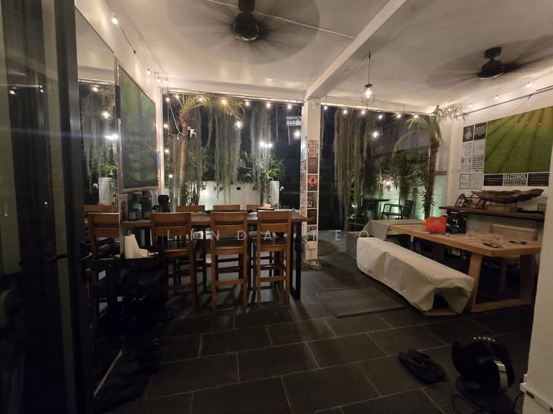 ⭐⭐LANDED7772 @ Yew Lian Park!, , 4 Bedrooms, 2,500 sqft, Terraced House For Sale, by Linda Teo, 500213046 - Dining Room - PropertyGuru.com.sg