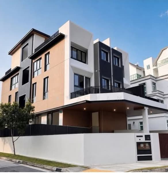 Telok Kurau Brand New Modern Semi-Detached with Lift, Telok Kurau/Joo Chiat/Koon Seng, 5 Bedrooms, 5,765 sqft, Semi-Detached House For Sale, by Adhana Kamis, 500213066 - Exterior - PropertyGuru.com.sg