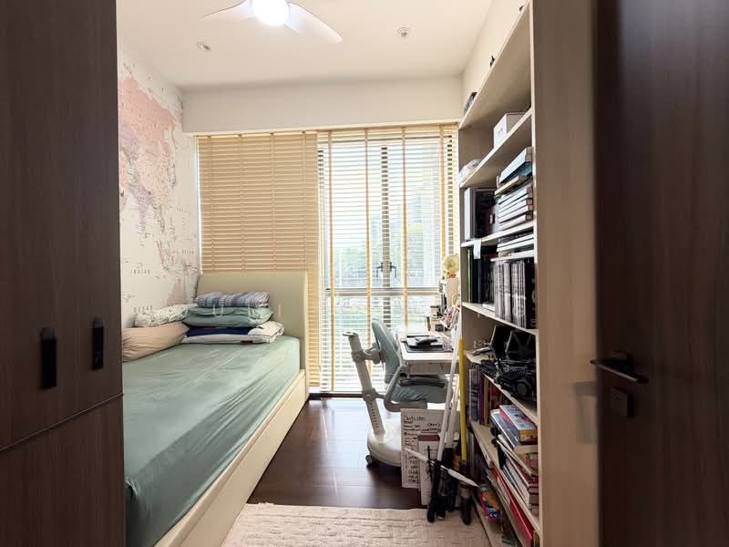 Leedon Green, 32 Leedon Heights, 4 Bedrooms, 1,496 sqft, Condominium For Sale, by Julius Wong, 500213068 - Bedroom - PropertyGuru.com.sg