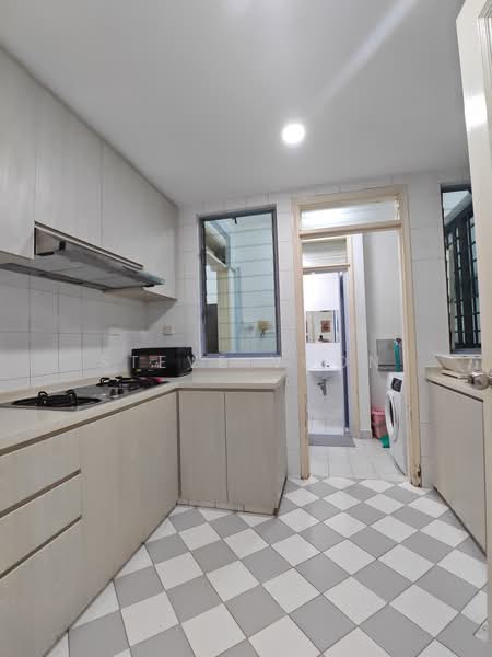 Emerald Park, 6 Indus Road, Room Rental, 200 sqft, Condominium For Rent, by Steve Voon, 500213090 - Kitchen - PropertyGuru.com.sg