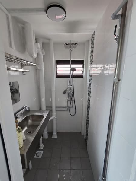 4 Changi Village Road, 4 Changi Village Road, Room Rental, 130 sqft, HDB Flat For Rent, by Kally Kee, 500213092 - Bathroom - PropertyGuru.com.sg