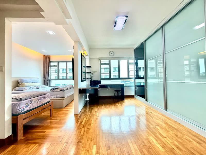 271D Punggol Walk, 271D Punggol Walk, 3 Bedrooms, 990 sqft, HDB Flat For Sale, by Charissa Yong, 500213098 - Bedroom - PropertyGuru.com.sg