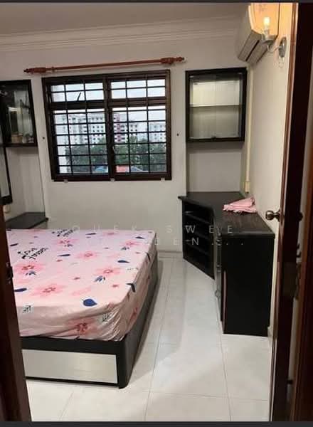 194 Rivervale Drive, 194 Rivervale Drive, 3 Bedrooms, 1,194 sqft, HDB Flat For Rent, by Quek Swee Khim Benjamin, 500213107 - Bedroom - PropertyGuru.com.sg