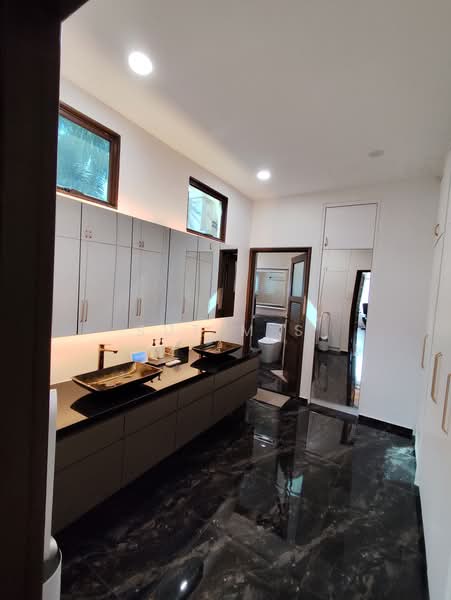 Fanta Garden, Begonia Drive, 4 Bedrooms, 2,894 sqft, Corner Terrace For Sale, by Sut M S, 500213117 - Vanity - PropertyGuru.com.sg