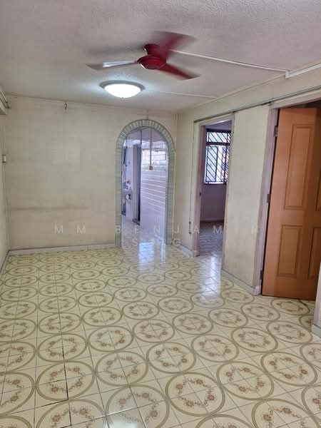 75 Bedok North Road, 75 Bedok North Road, 2 Bedrooms, 635 sqft, HDB Flat For Sale, by MM Benjamin Sng, 500213119 - Living Room - PropertyGuru.com.sg