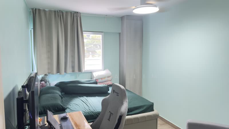 52 Kent Road, 52 Kent Road, 3 Bedrooms, 980 sqft, HDB Flat For Sale, by Olivia Lim, 500213123 - Bedroom - PropertyGuru.com.sg