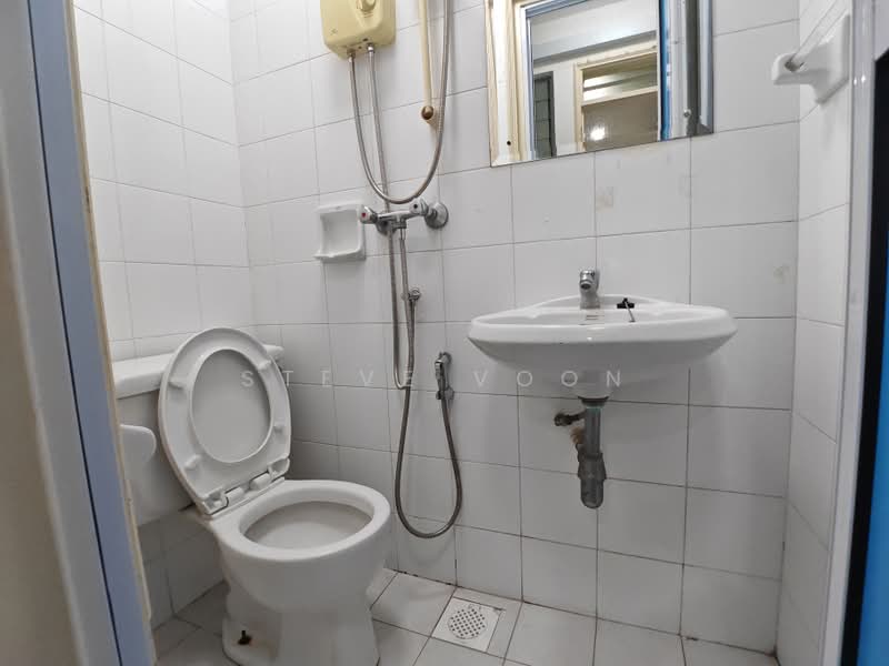 Emerald Park, 6 Indus Road, Room Rental, 140 sqft, Condominium For Rent, by Steve Voon, 500213124 - Bathroom - PropertyGuru.com.sg