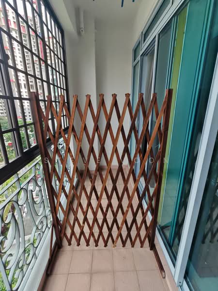 Emerald Park, 6 Indus Road, Room Rental, 140 sqft, Condominium For Rent, by Steve Voon, 500213124 - Balcony - PropertyGuru.com.sg