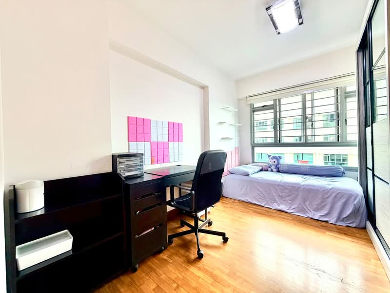 271D Punggol Walk, 271D Punggol Walk, 3 Bedrooms, 990 sqft, HDB Flat For Sale, by Jaeson Lin 林暉盛, 500213127 - Bedroom - PropertyGuru.com.sg