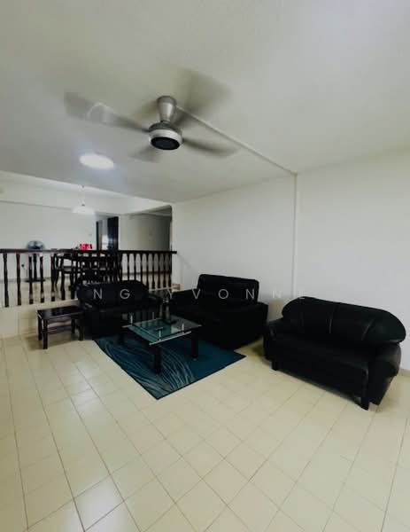 Ivory Heights, 122 Jurong East Street 13, 3 Bedrooms, 1,668 sqft, Condominium For Sale, by Ng Yvonne, 500213128 - Living Room - PropertyGuru.com.sg