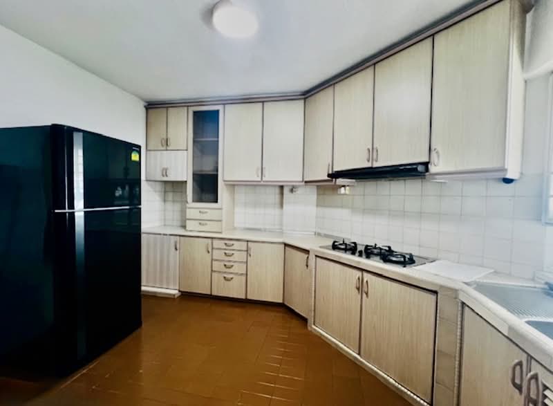 Ivory Heights, 122 Jurong East Street 13, 3 Bedrooms, 1,668 sqft, Condominium For Sale, by Ng Yvonne, 500213128 - Kitchen - PropertyGuru.com.sg