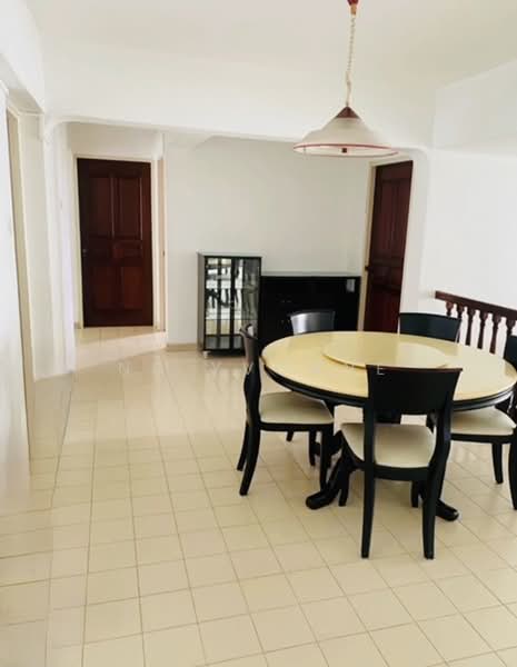 Ivory Heights, 122 Jurong East Street 13, 3 Bedrooms, 1,668 sqft, Condominium For Sale, by Ng Yvonne, 500213128 - Dining Room - PropertyGuru.com.sg