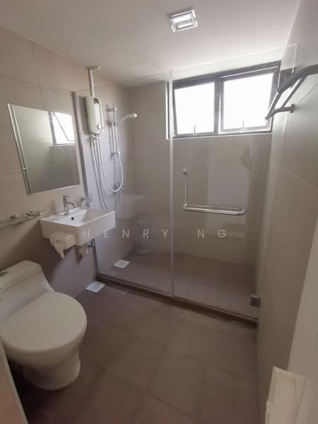 Ivory Heights, 117 Jurong East Street 13, Room Rental, 150 sqft, Condominium For Rent, by Henry Ng, 500213135 - Bathroom - PropertyGuru.com.sg