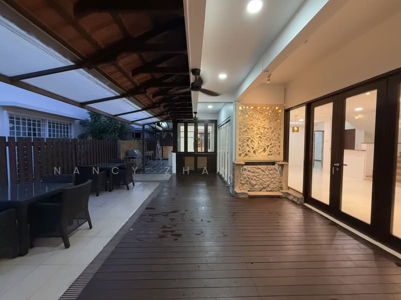 Clover Avenue, , 6 Bedrooms, 3,571 sqft, Semi-Detached House For Rent, by Nancy Zhang Yani, 500213136 - Side Yard - PropertyGuru.com.sg