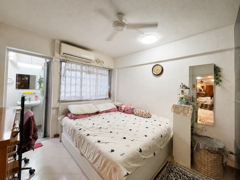 236 Yishun Ring Road, 236 Yishun Ring Road, 3 Bedrooms, 1,033 sqft, HDB Flat For Sale, by Sam Lim, 500213137 - Bedroom - PropertyGuru.com.sg
