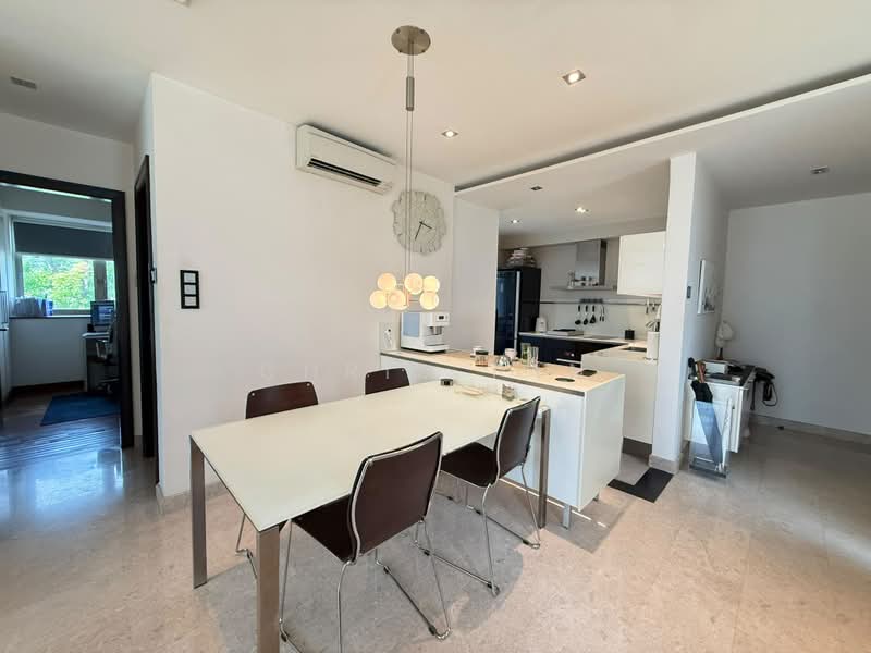 Modena, 35 Simei Street 4, 2 Bedrooms, 947 sqft, Condominium For Sale, by Chris Tan, 500213142 - Dining Room - PropertyGuru.com.sg