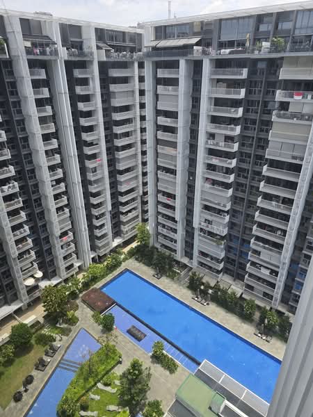 The Lakefront Residences, 42 Lakeside Drive, 4 Bedrooms, 1,421 sqft, Condominium For Rent, by Dawn Lim, 500213151 - Exterior - PropertyGuru.com.sg