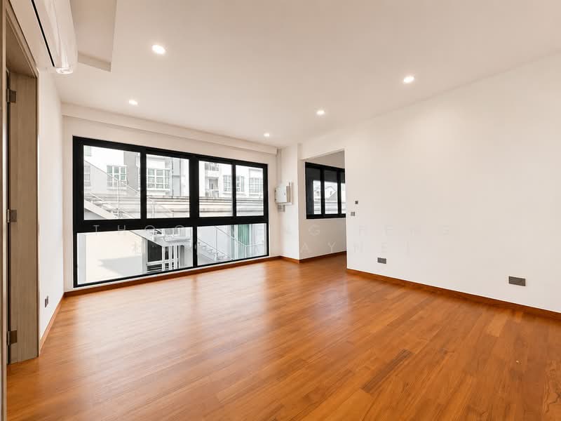 Telok Kurau Brand New Modern Semi-Detached With Lift, Telok Kurau / Joo Chiat / Koon Seng, East Coast / Marine Parade, 5 Bedrooms, 5,765 sqft, Semi-Detached House For Sale, by Thoo Weng Heng 杜咏恒 (Wayne), 500213195 - Bedroom - PropertyGuru.com.sg