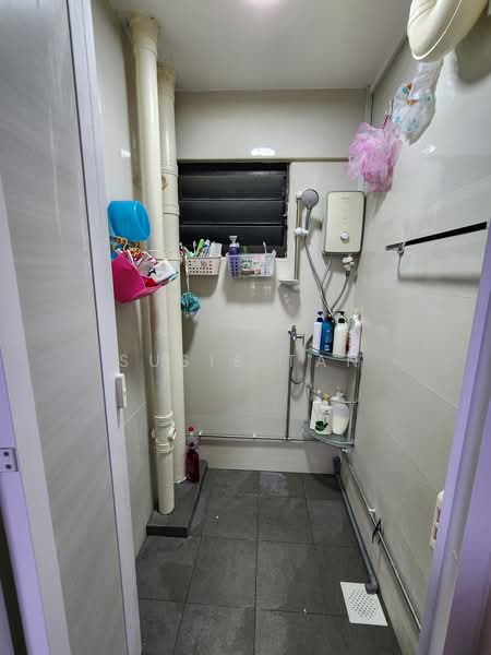93 Whampoa Drive, 93 Whampoa Drive, 2 Bedrooms, 600 sqft, HDB Flat For Rent, by Susie Tan, 500213196 - Bathroom - PropertyGuru.com.sg