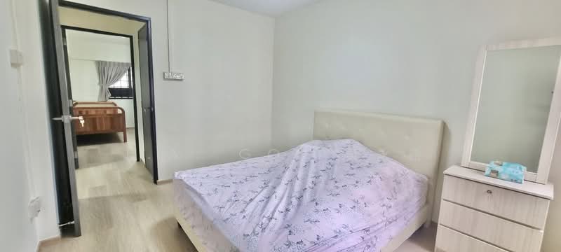 39 Bedok South Road, 39 Bedok South Road, 2 Bedrooms, 721 sqft, HDB Flat For Sale, by J.A. Goh 吴永益, 500213197 - Bedroom - PropertyGuru.com.sg