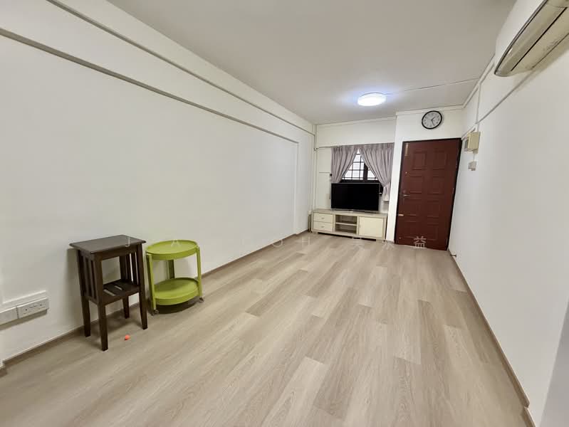 39 Bedok South Road, 39 Bedok South Road, Bedok / Upper East Coast, 2 Bedrooms, 721 sqft, HDB Flat For Sale, by J.A. Goh 吴永益, 500213197 - Living Room - PropertyGuru.com.sg