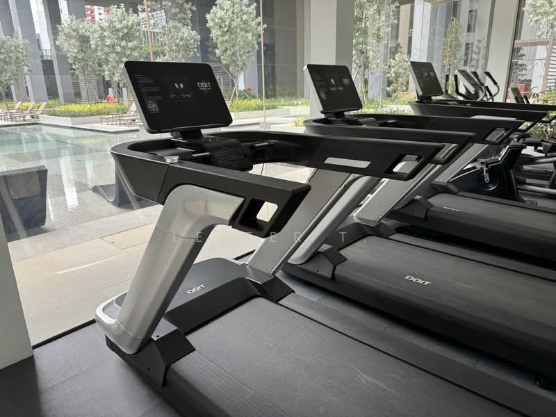 The M, 36 Middle Road, 2 Bedrooms, 667 sqft, Condominium For Sale, by Lester T., 500213209 - Gym - PropertyGuru.com.sg