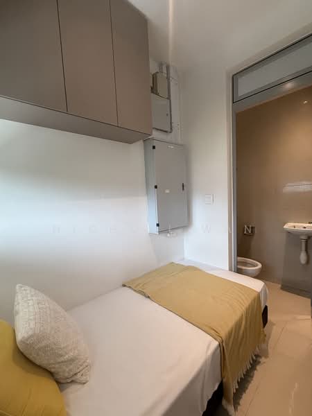 Concourse Skyline, 300 Beach Road, 3 Bedrooms, 1,668 sqft, Condominium For Sale, by Nicholl Wan, 500213210 - Bedroom - PropertyGuru.com.sg