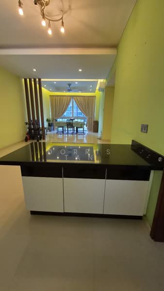 Park Green, 2 Rivervale Link, 4 Bedrooms, 1,550 sqft, Condominium For Rent, by Dorris Tan, 500213230 - Living Room - PropertyGuru.com.sg