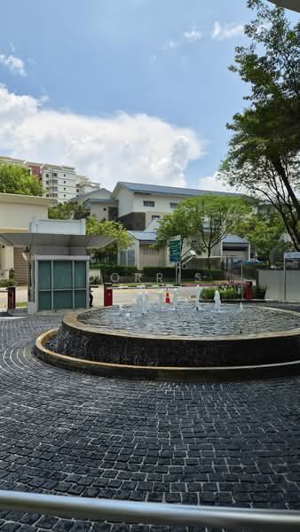 Park Green, 2 Rivervale Link, 4 Bedrooms, 1,550 sqft, Condominium For Rent, by Dorris Tan, 500213230 - Exterior - PropertyGuru.com.sg