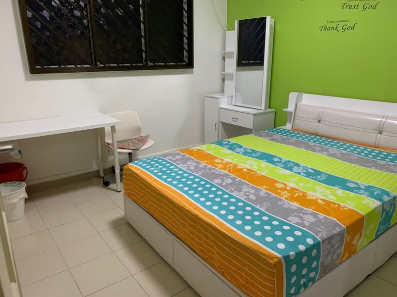 147 Bedok Reservoir Road, 147 Bedok Reservoir Road, Room Rental, 120 sqft, HDB Flat For Rent, by John Chen, 500213237 - Bedroom - PropertyGuru.com.sg