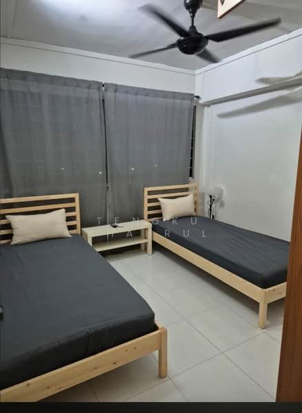 704 Woodlands Drive 40, 704 Woodlands Drive 40, 3 Bedrooms, 1,065 sqft, HDB Flat For Sale, by TENGKU SHAHRUL, 500213238 - Bedroom - PropertyGuru.com.sg