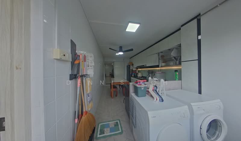 547 Ang Mo Kio Avenue 10, 547 Ang Mo Kio Avenue 10, 3 Bedrooms, 990 sqft, HDB Flat For Sale, by Dennis Koh, 500213248 - Kitchen - PropertyGuru.com.sg