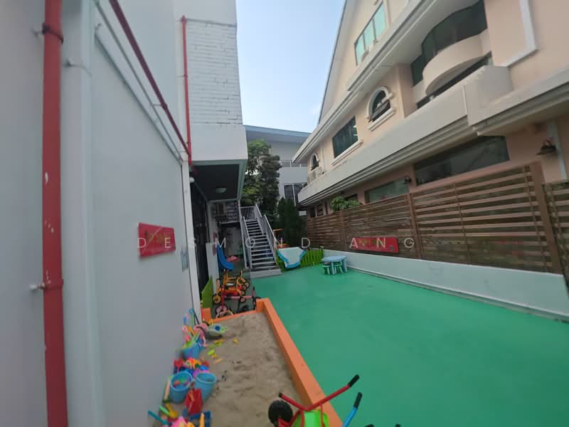 Boscombe Road, , 9 Bedrooms, 2,898 sqft, Detached House For Rent, by Desmond Ang, 500213258 - Exterior - PropertyGuru.com.sg