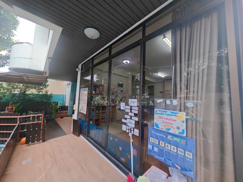Boscombe Road, , 9 Bedrooms, 2,898 sqft, Detached House For Rent, by Desmond Ang, 500213258 - Exterior - PropertyGuru.com.sg