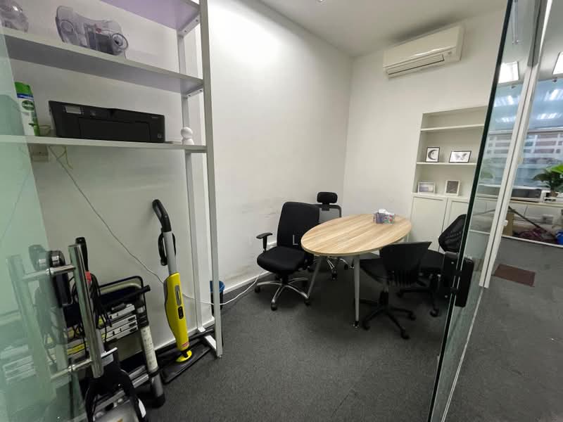 Wcega Tower, 21 Bukit Batok Crescent, 969 sqft, Light Industrial (B1) For Sale, by Jet Lim, 500213278 - Study - CommercialGuru.com.sg