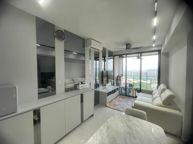 Whistler Grand, 107 West Coast Vale, 2 Bedrooms, 764 sqft, Condominium For Sale, by Alvin Tay, 500213291 - Living Room - PropertyGuru.com.sg