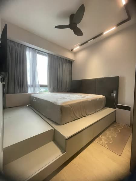 Whistler Grand, 107 West Coast Vale, 2 Bedrooms, 764 sqft, Condominium For Sale, by Alvin Tay, 500213291 - Master Bedroom - PropertyGuru.com.sg