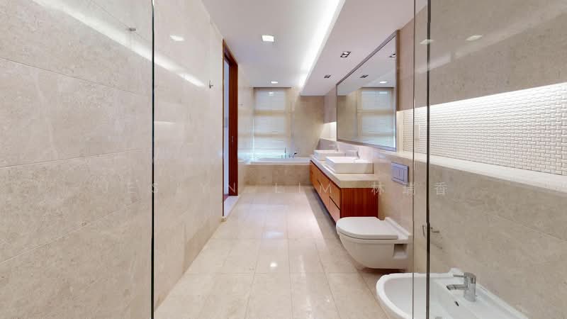 One Tree Hills Beautiful Modern Bungalow with Pool, One Tree Hills, 8 Bedrooms, 6,780 sqft, Bungalow House For Rent, by Jeslyn Lim 林瑞香, 500213292 - Bathroom - PropertyGuru.com.sg