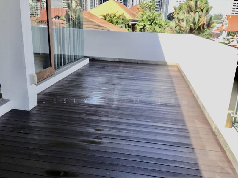 One Tree Hills Beautiful Modern Bungalow with Pool, One Tree Hills, 8 Bedrooms, 6,780 sqft, Bungalow House For Rent, by Jeslyn Lim 林瑞香, 500213292 - Balcony - PropertyGuru.com.sg