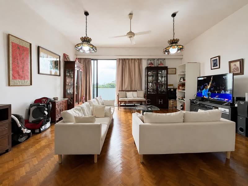Goldhill Towers, 38 Goldhill Avenue, 3 Bedrooms, 1,550 sqft, Apartment For Sale, by Wong Lay Cheng (黄丽清), 500213308 - Living Room - PropertyGuru.com.sg