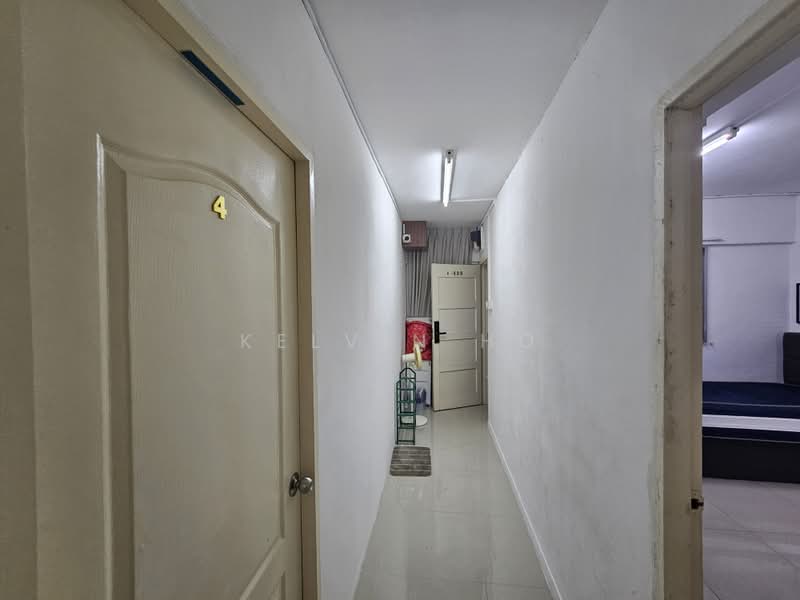 503 Jurong West Avenue 1, 503 Jurong West Avenue 1, Room Rental, 100 sqft, HDB Flat For Rent, by Kelvin Ho, 500213311 - Corridor - PropertyGuru.com.sg
