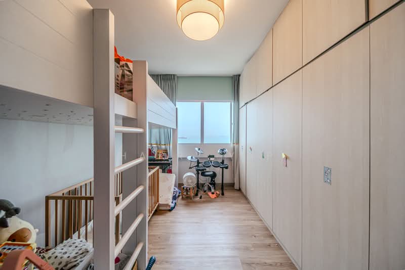 Neptune Court, 2 Marine Vista, 3 Bedrooms, 1,636 sqft, Apartment For Sale, by Harry Yap, 500213321 - Bedroom - PropertyGuru.com.sg