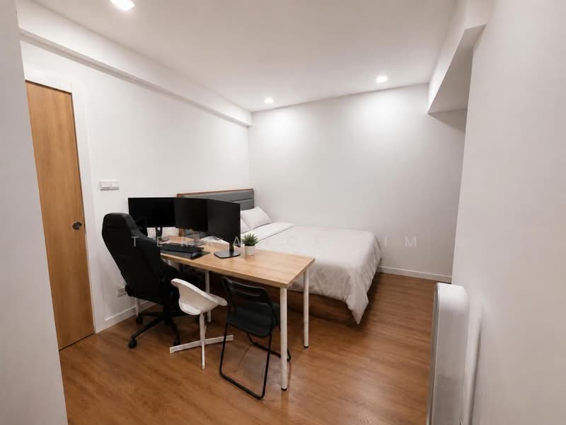Atrium Residences, 15 Lorong 28 Geylang, 3 Bedrooms, 1,044 sqft, Condominium For Sale, by Terrance Lim, 500213323 - Bedroom - PropertyGuru.com.sg