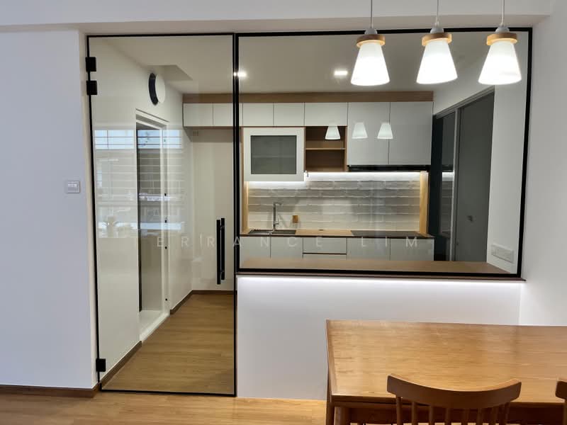 Atrium Residences, 15 Lorong 28 Geylang, 3 Bedrooms, 1,044 sqft, Condominium For Sale, by Terrance Lim, 500213323 - Kitchen - PropertyGuru.com.sg