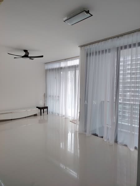 Botannia, 33B West Coast Park, 3 Bedrooms, 1,305 sqft, Condominium For Rent, by B.L. Tan, 500213331 - Living Room - PropertyGuru.com.sg