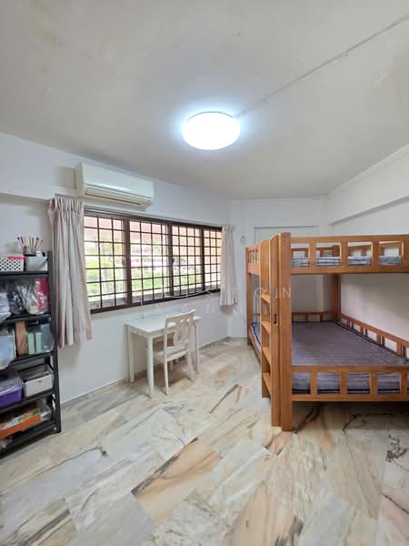 317 Jurong East Street 31, 317 Jurong East Street 31, 3 Bedrooms, 1,130 sqft, HDB Flat For Sale, by Christon Kang, 500213334 - Bedroom - PropertyGuru.com.sg